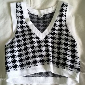 Houndstooth Vest